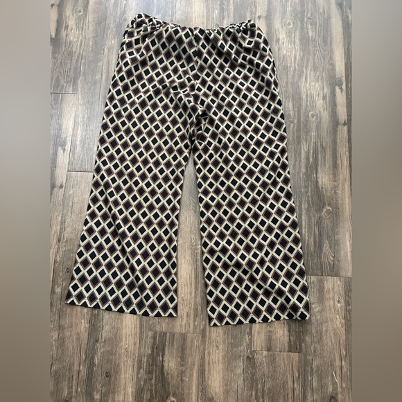 Source Unknown Black and Cream Geometric Straight Leg Pants - Picture 4 of 4